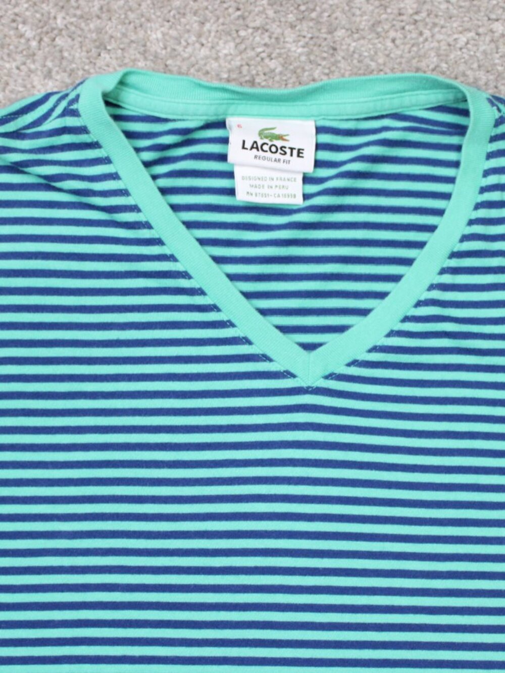 Lacoste Men's Short Sleeve V-Neck Striped Tee in Teal and Navy - Picture 4 of 10